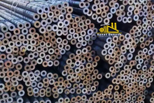 لوله فولادی سیم لس